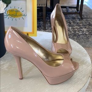 Guess sexy 4 inch heels